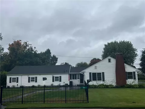 901 E Somers St, Eaton, OH 45320
