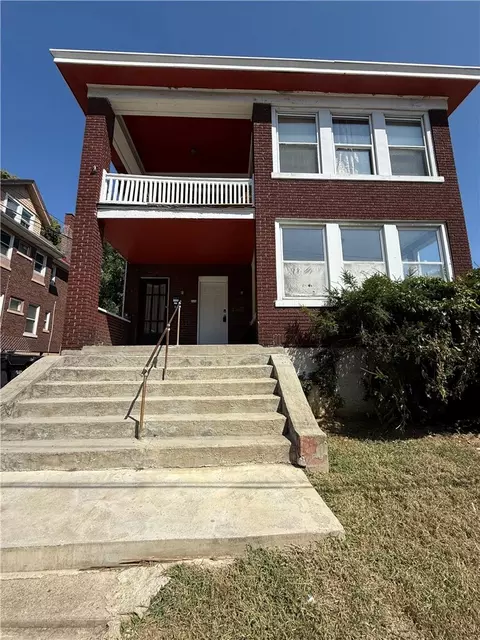 548 Carplin Pl, Cincinnati, OH 45229