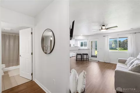 Entry Way - 412 Waterfront Pl, Centerville, OH 45458 photo 1 of 1