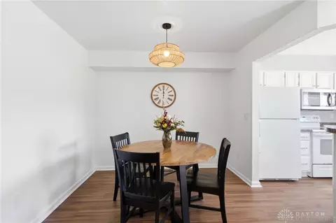 Dining - 412 Waterfront Pl, Centerville, OH 45458 photo 2 of 2