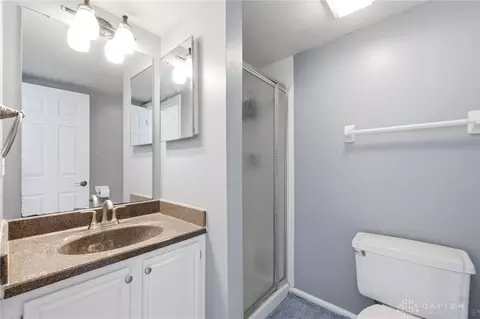 Bath - 412 Waterfront Pl, Centerville, OH 45458 photo 1 of 2