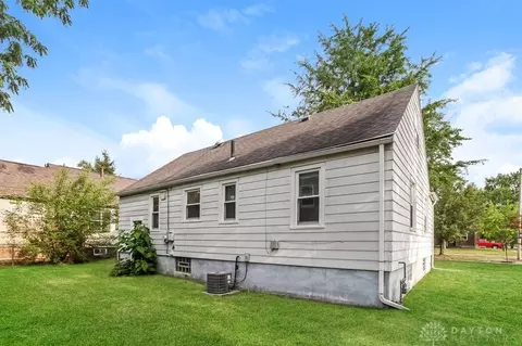 Exterior - 751 Broad Blvd, Kettering, OH 45419 photo 3 of 3