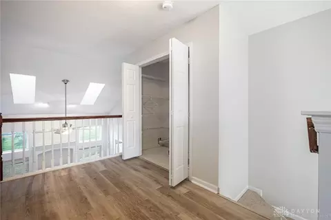 Entry Way - 7125 Brookmeadow Dr, Centerville, OH 45459 photo 2 of 2