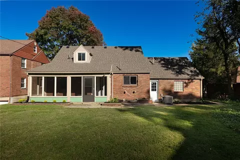 Exterior - 3487 Far Hills Ave, Kettering, OH 45429 photo 4 of 4