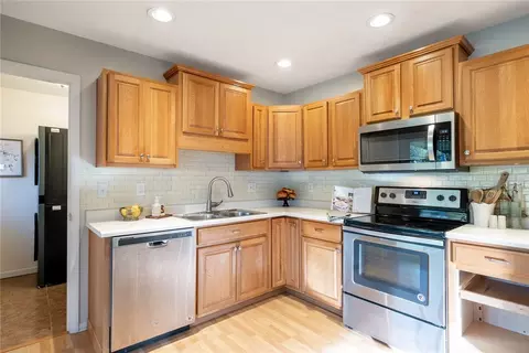 Kitchen - 3124 Santa Rosa Dr, Kettering, OH 45440 photo 2 of 2