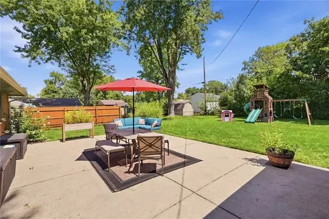 Exterior - 4796 Polen Dr, Kettering, OH 45440 photo 5 of 10