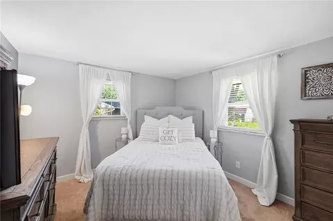 Bedroom - 4796 Polen Dr, Kettering, OH 45440 photo 1 of 6