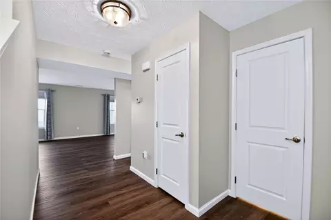 Entry Way - 1654 Cedar Creek Dr, Centerville, OH 45458 photo 1 of 3
