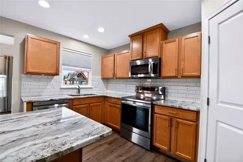 Kitchen - 1654 Cedar Creek Dr, Centerville, OH 45458 photo 1 of 3