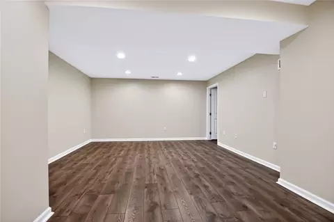 Living - 1654 Cedar Creek Dr, Centerville, OH 45458 photo 7 of 7