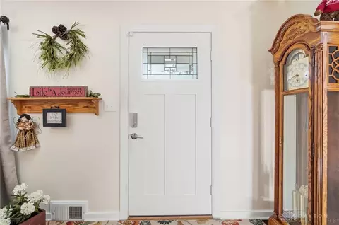 Entry Way - 1925 W Possum Rd, Springfield, OH 45506 photo 1 of 7