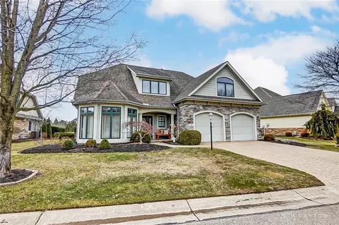 181 Wynstone Ct, Xenia, OH 45385