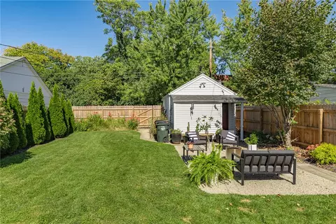 Exterior - 1257 Elmdale Dr, Kettering, OH 45409 photo 3 of 10