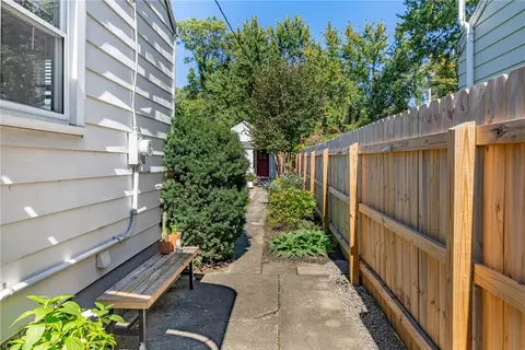 Exterior - 1257 Elmdale Dr, Kettering, OH 45409 photo 5 of 10