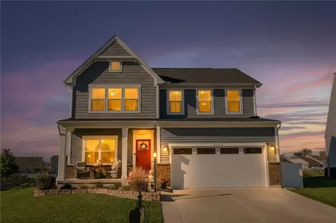 5178 Red Buckeye Dr, Tipp City, OH 45371