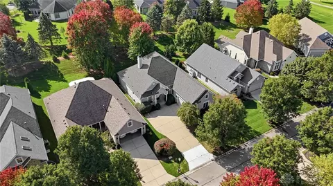View/Area - 1016 Wedgestone Ct, Centerville, OH 45458 photo 1 of 5