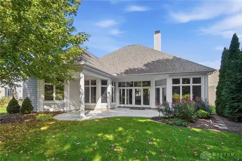 Exterior - 1016 Wedgestone Ct, Centerville, OH 45458 photo 6 of 10