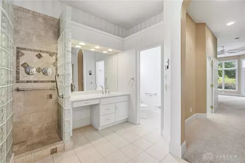 Bath - 1016 Wedgestone Ct, Centerville, OH 45458 photo 1 of 7