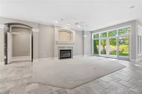 Living - 1016 Wedgestone Ct, Centerville, OH 45458 photo 6 of 15