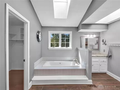 Bath - 10275 Cherry Tree Ter, Centerville, OH 45458 photo 1 of 4
