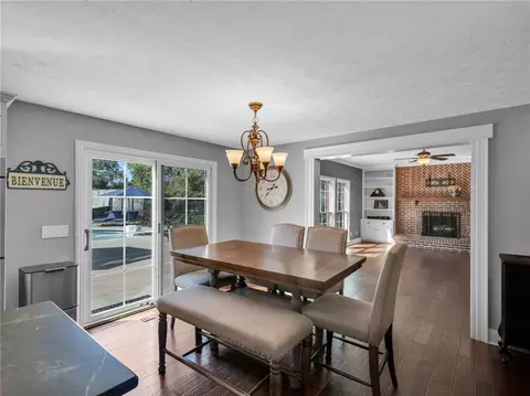 Dining - 10275 Cherry Tree Ter, Centerville, OH 45458 photo 2 of 2