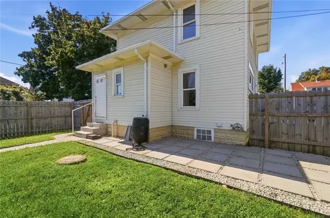 Exterior - 1124 Elm St, Springfield, OH 45503 photo 10 of 16