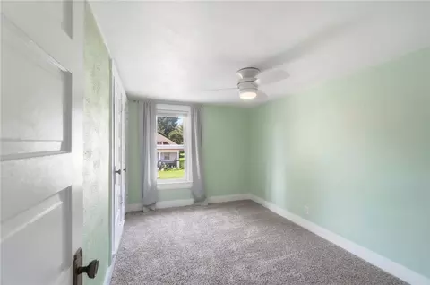 Bedroom - 1124 Elm St, Springfield, OH 45503 photo 5 of 7