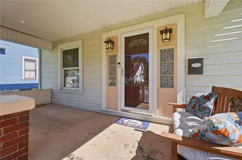 Exterior - 1124 Elm St, Springfield, OH 45503 photo 5 of 16