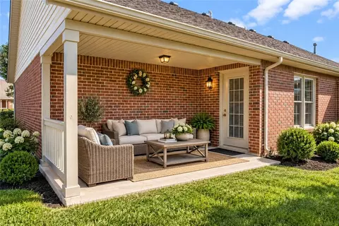 Exterior - 1926 Cattail Pt, Springfield, OH 45502 photo 6 of 9