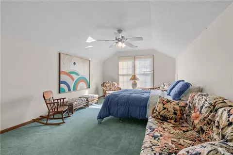 Bedroom - 1926 Cattail Pt, Springfield, OH 45502 photo 3 of 4