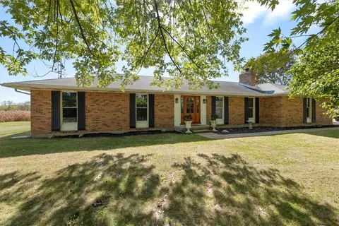 11855 Troy Rd, New Carlisle, OH 45344