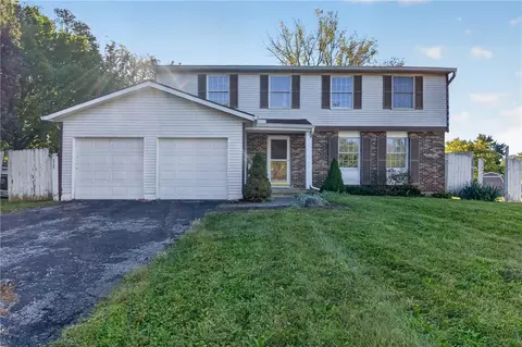 5720 Chukar Dr, Huber Heights, OH 45424