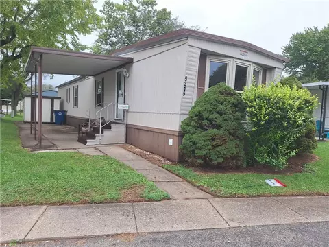 5315 Sportscraft Dr, Dayton, OH 45414