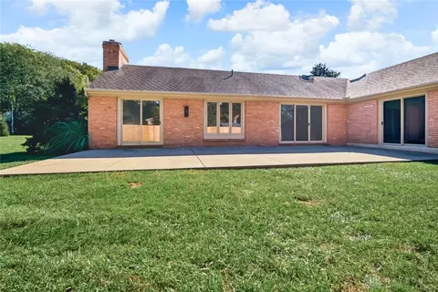 Exterior - 483 Timberlea Trl, Kettering, OH 45429 photo 5 of 5
