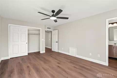 Bedroom - 483 Timberlea Trl, Kettering, OH 45429 photo 3 of 5