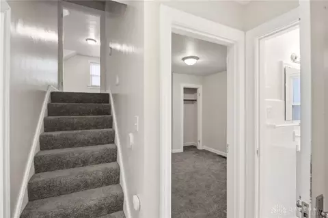 Entry Way - 2812 White Oak Dr, Dayton, OH 45420 photo 3 of 3