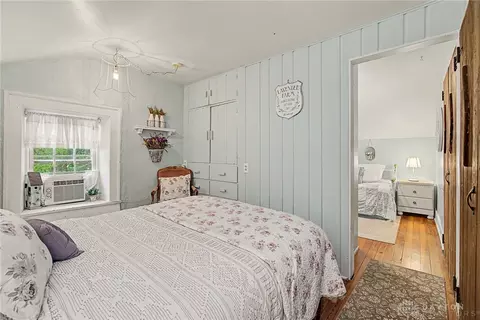 Bedroom - 4690 S Tecumseh Rd, Springfield, OH 45502 photo 10 of 14