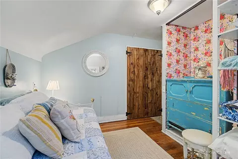 Bedroom - 4690 S Tecumseh Rd, Springfield, OH 45502 photo 14 of 14