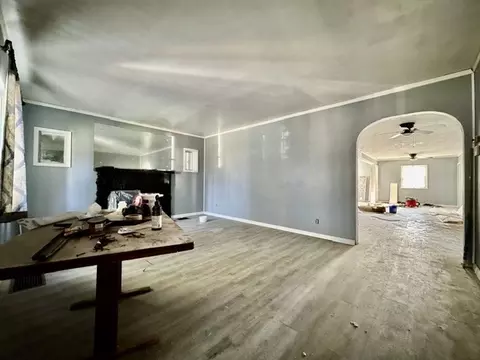Living - 123 Trenton Pl, Springfield, OH 45504 photo 1 of 14