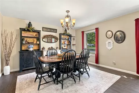 Dining - 5101 Ackerman Blvd, Kettering, OH 45429 photo 3 of 3