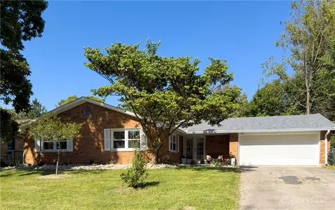 125 Miami Dr, Yellow Springs, OH 45387
