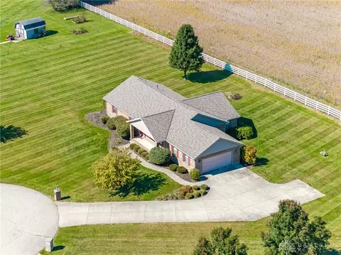 View/Area - 5782 Whispering Wind Dr, Springfield, OH 45504 photo 10 of 15