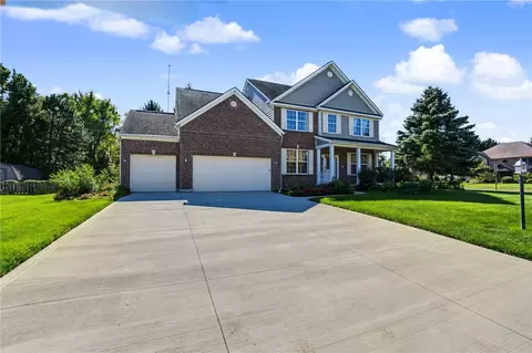 3891 S Ashleaf Ln, Dayton, OH 45440