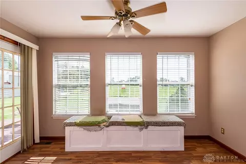 Entry Way - 9550 State Route 725 Pike, Germantown, OH 45327 photo 2 of 3