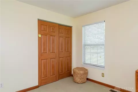 Bedroom - 9550 State Route 725 Pike, Germantown, OH 45327 photo 6 of 6