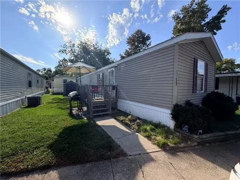 5159 Silverdome Dr #32, Dayton, OH 45414