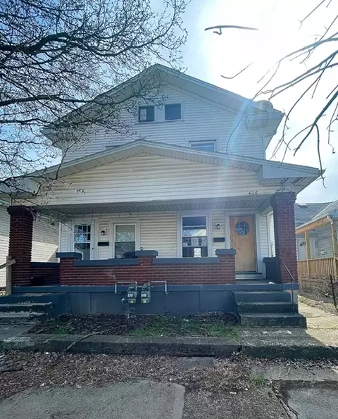 426-428 Bantz Ct, Dayton, OH 45403