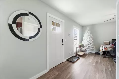Entry Way - 3255 Erter Dr, Springfield, OH 45503 photo 1 of 5