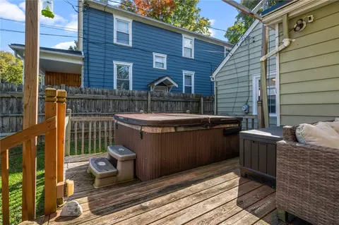 Exterior - 1509 Springhill Ave, Kettering, OH 45409 photo 6 of 11