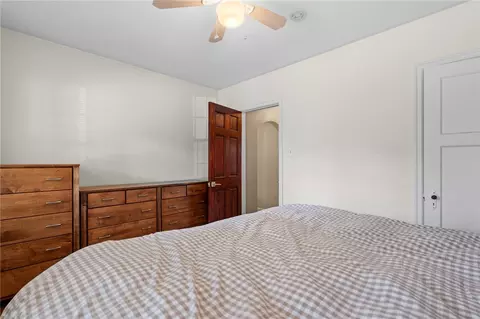 Bedroom - 1509 Springhill Ave, Kettering, OH 45409 photo 2 of 5